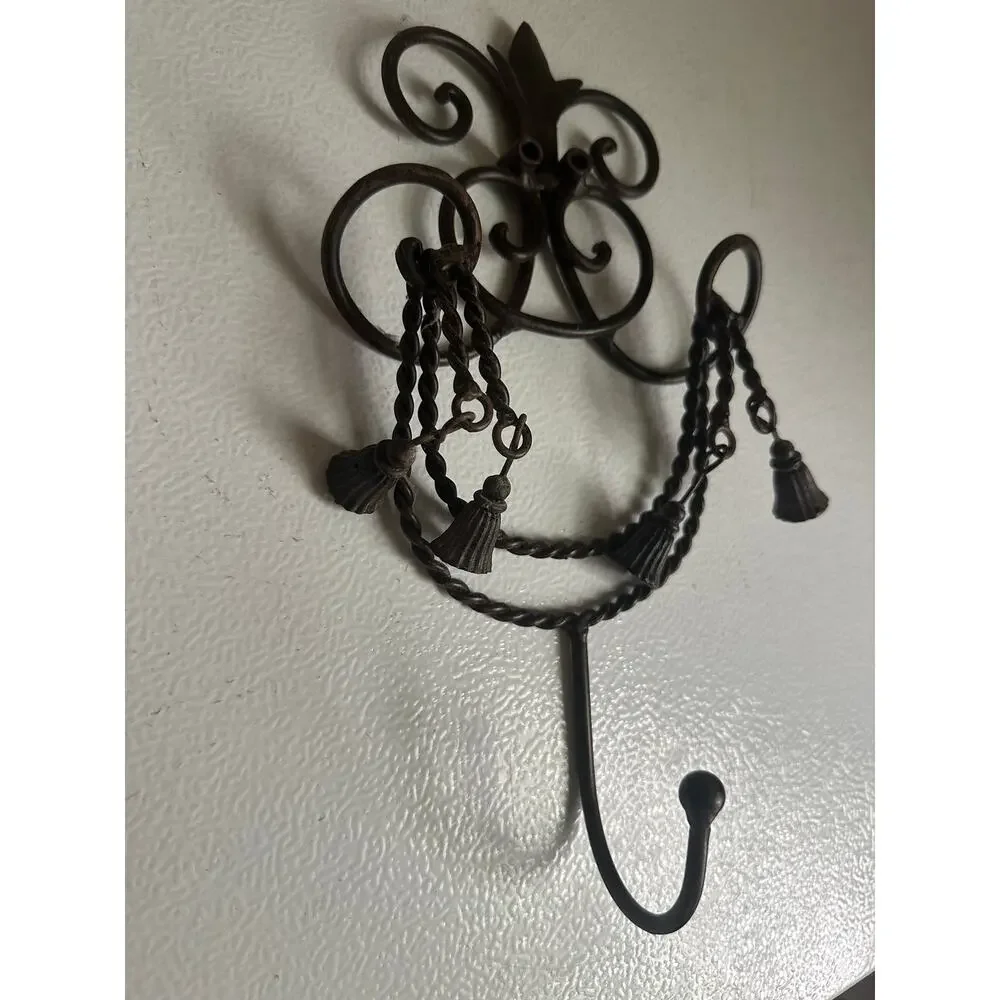 Wall Hook metal tassels hanging vintage style ornate decor hallway 10x6”